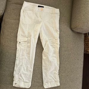 White House Black Market Crop White Pants, Size 0